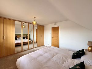 Photo 14- click for photo gallery